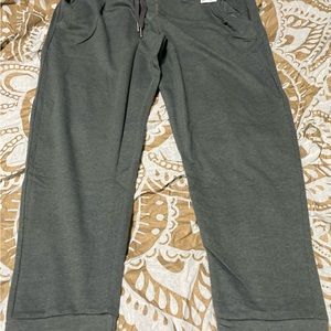 Eddie Bauer pants size L dack gray